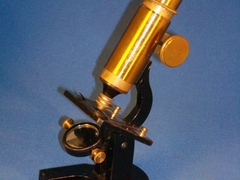 Britisches Compoundmikroskop 1890